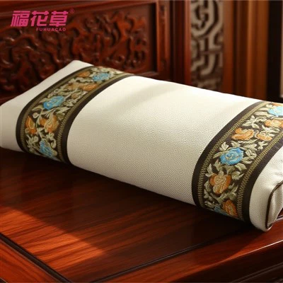 Wormwood Pillow